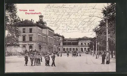 AK Darmstadt, Bahnhof mit Strassenbahn und Kindern