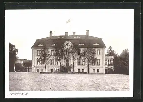 AK Stresow / Kähnert, Blick zum Herrenhaus