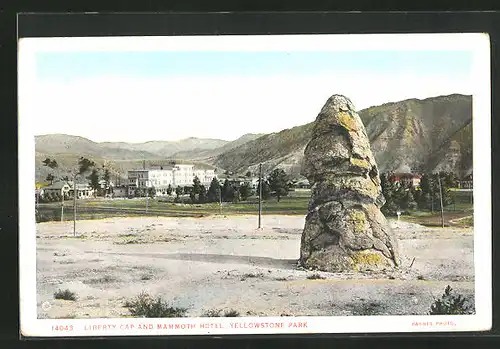 AK Yellowstone Park, WY, Liberty Cap and Mammoth Hotel