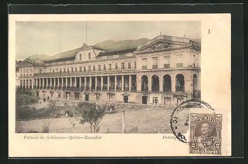 AK Quito, Palacio de Gobierno