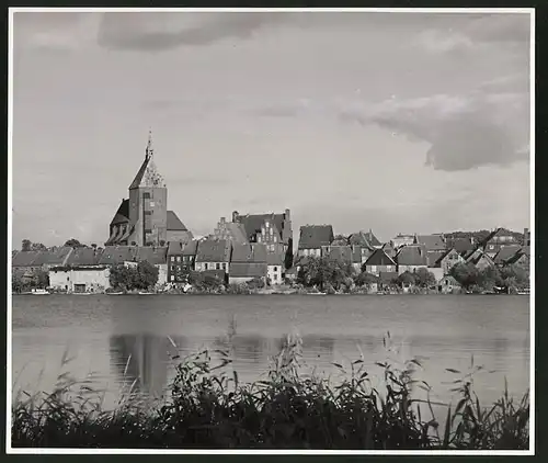 Fotografie Albin Müller, Hamburg-Altona, Schützenstrasse 61, Ansicht Mölln, Ortsansicht mit Kirche St. Nicolai