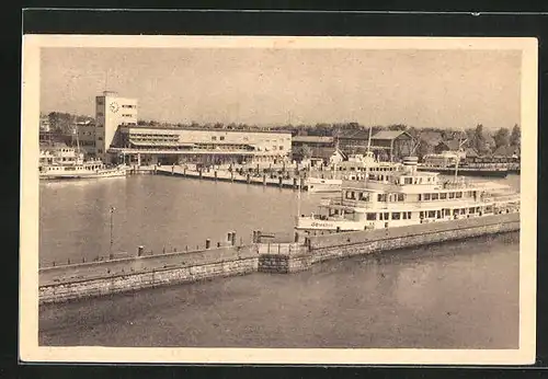 AK Friedrichshafen am Bodensee, Schiffe im Hafen