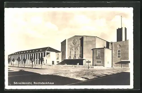 AK Schneidemühl, Strasse am Reichsdankhaus