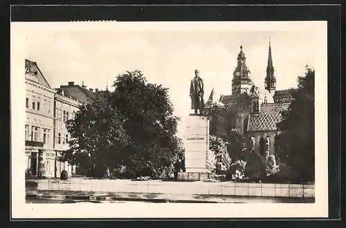 AK Kosice, Pomnik gen. M. R. Stefanika