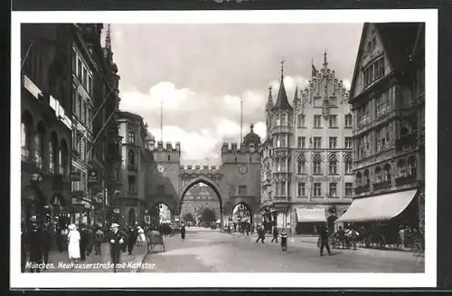 AK München, Neuhauserstrasse mit Karlstor