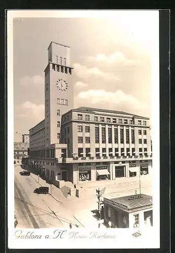 AK Gablonz / Jablonec Nad Nisou, Neues Rathaus im Sonnenschein