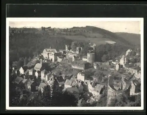 AK Monschau, Haller mit Teilansicht und Burg