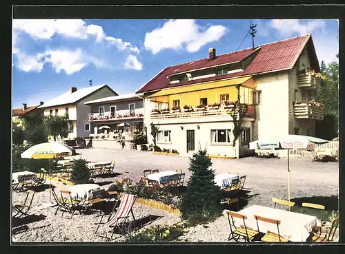 AK Pfaben /Steinwald, Gasthaus und Pension Berggasthof Zrenner, Aussenterrasse