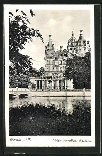 AK Schwerin, Schloss, Mittelbau, Stadtseite