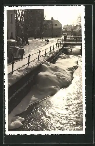 Foto-AK Rehau, Winteridyll am Perlenbach, ca. 1950