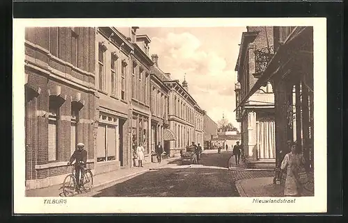 AK Tilburg, Nieuwlandstraat, Strassenpartie mit Passanten