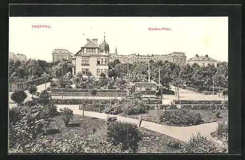 AK Troppau, Strassenbahn am Goethe Platz