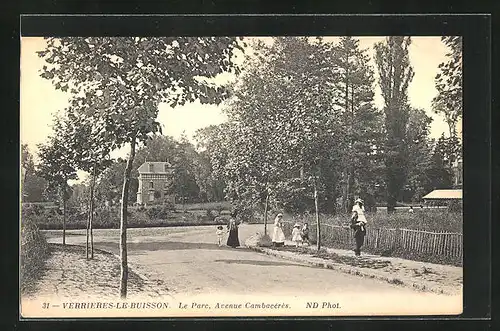 AK Verrieres-Le-Buisson, Le Parc, Avenue Cambacérès