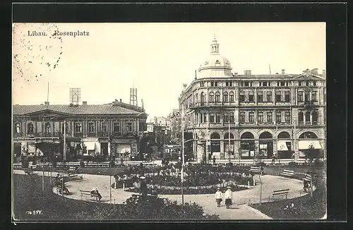 AK Libau, Strassenpartie mit Rosenplatz