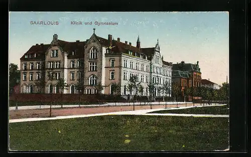 AK Saarlouis, Klinik und Gymnasium