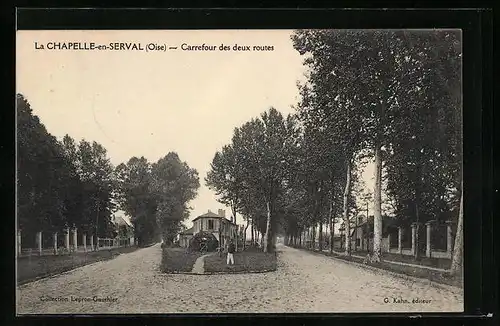 AK La Chapelle-en-Serval, Carrefour des deux routes