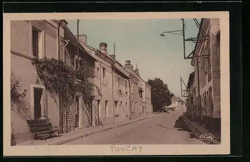 AK Pouzay, Une Rue