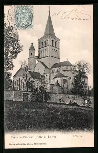 AK Faye-la-Vineuse, L`Eglise