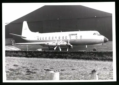 Fotografie Flugzeug Niederdecker, Passagierflugzeug der Luxair