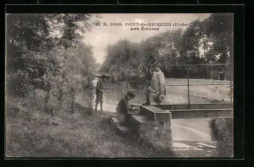 AK Pont-de-Briques, Les Ècluses