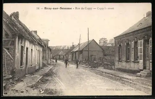 AK Bray-sur-Somme, Rue de Cappy, Strassenpartie