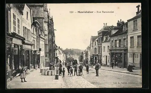 AK Montdidier, Rue Parmentier, Strassenpartie