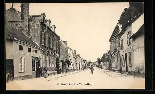 AK Boves, Rue Victor-Hugo, Strassenpartie