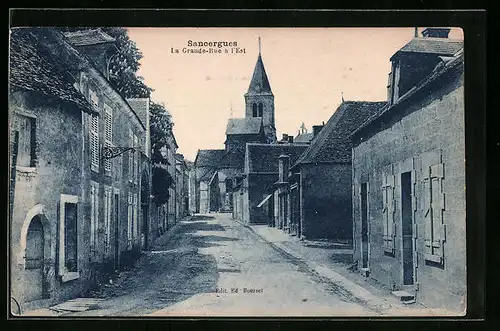 AK Sancergues, La Grande-Rue a l`Est