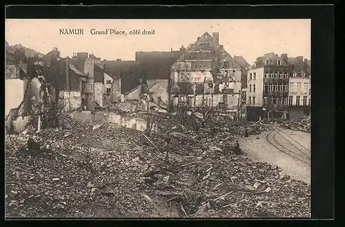 AK Namur, Grand`Place, cote droit