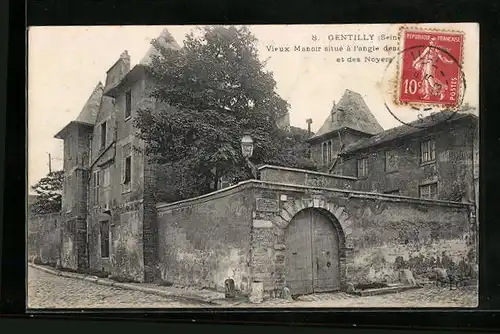 AK Gentilly, Vieux Manoir situé à l'angle