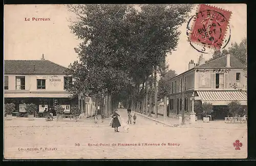 AK Le Perreux, Rond-Point de Plaisance a l`Avenue de Rosny