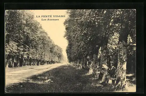 AK La Ferté-Vidame, Les Avenues