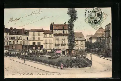 AK Saint-Denis, Place aux Gueldres