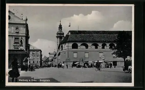 AK Marburg /Drau, Strassenpartie am Burgplatz