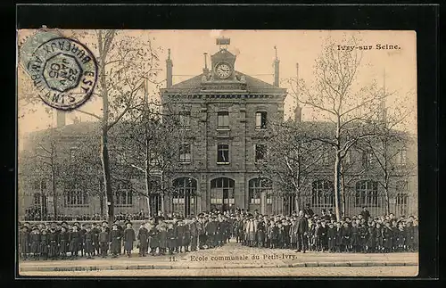 AK Ivry-sur-Seine, Ecole communale du Petit-Ivry