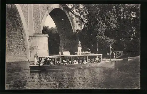 AK Nogent-sur-Marne, La Marne pres du Viaduc