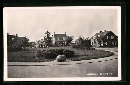 AK Zuidlaren, Beatrixplein