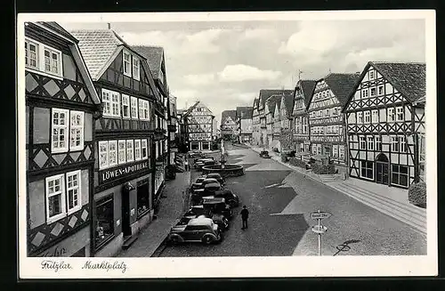 AK Fritzlar, Marktplatz mit Löwen-Apotheke