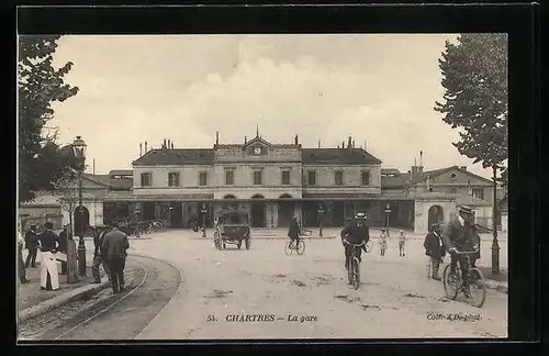 AK Chartres, La Gare, facade