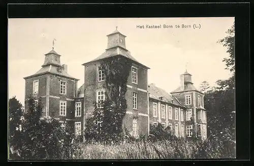 AK Born, Het Kasteel Born