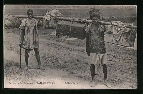 AK Tananarive, Porteurs de Bagages