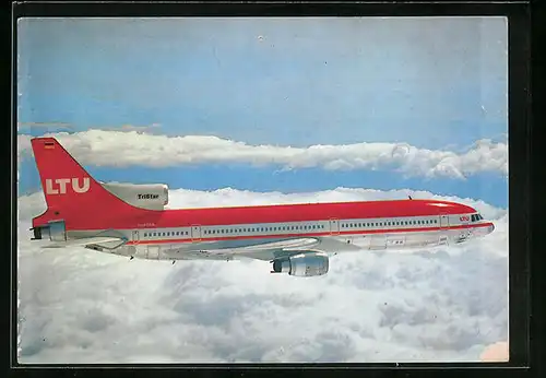 AK Flugzeug Tristar L-1011-1 über den Wolken, LTU