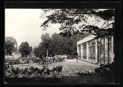 AK Ahrensdorf /Templin, Terrasse der Gaststätte am Lübbensee