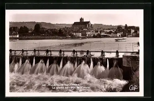 AK Villeneuve-sur-Yonne, Le grand barraqe