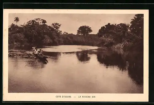 AK La Riviere Bia, Unterwegs mit einem kleinen Boot