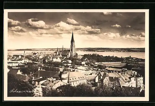 AK Schleswig, Totalansicht mit Kirche