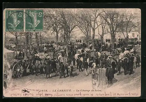 AK La Charité, Le Champ de foire