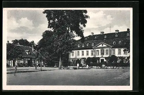 AK Gebesee, Deutsches Land-Erziehungsheim, Schlossbau vom Hof