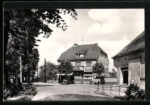 AK Wünsdorf /Zossen, Kreuzung mitCafé und Konditorei