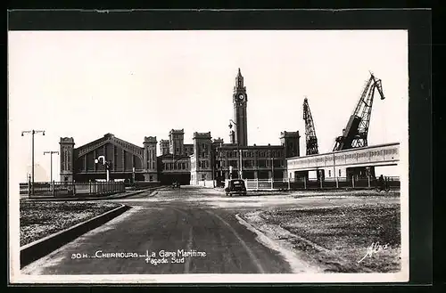 AK Cherbourg, La Gare Maritime, facade Sud